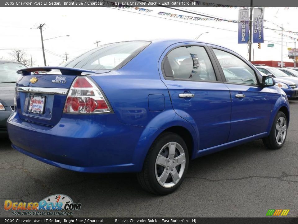 2009 Chevrolet Aveo LT Sedan Bright Blue / Charcoal Photo #4