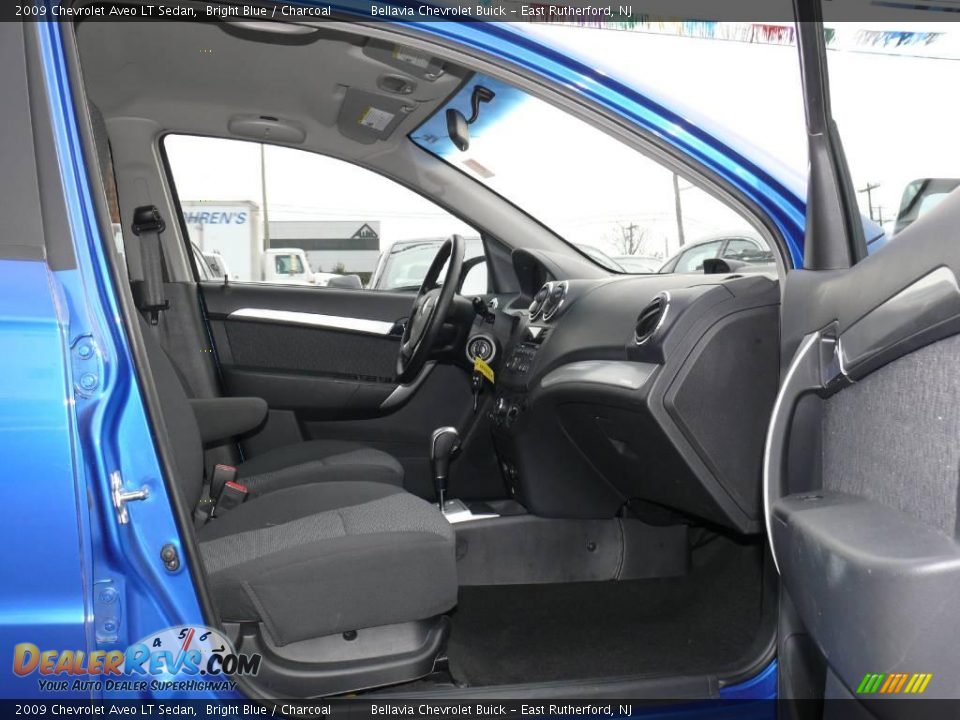 2009 Chevrolet Aveo LT Sedan Bright Blue / Charcoal Photo #8