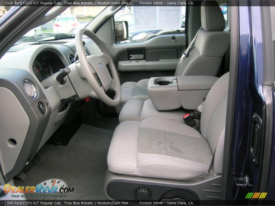2006 Ford F150 XLT Regular Cab True Blue Metallic / Medium/Dark Flint Photo #12