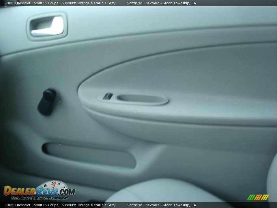 2006 Chevrolet Cobalt LS Coupe Sunburst Orange Metallic / Gray Photo #17