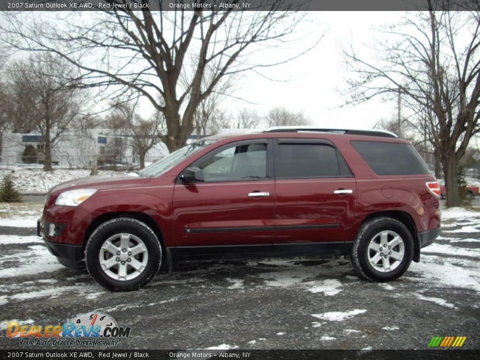 2007 Saturn Outlook XE AWD Red Jewel / Black Photo #2