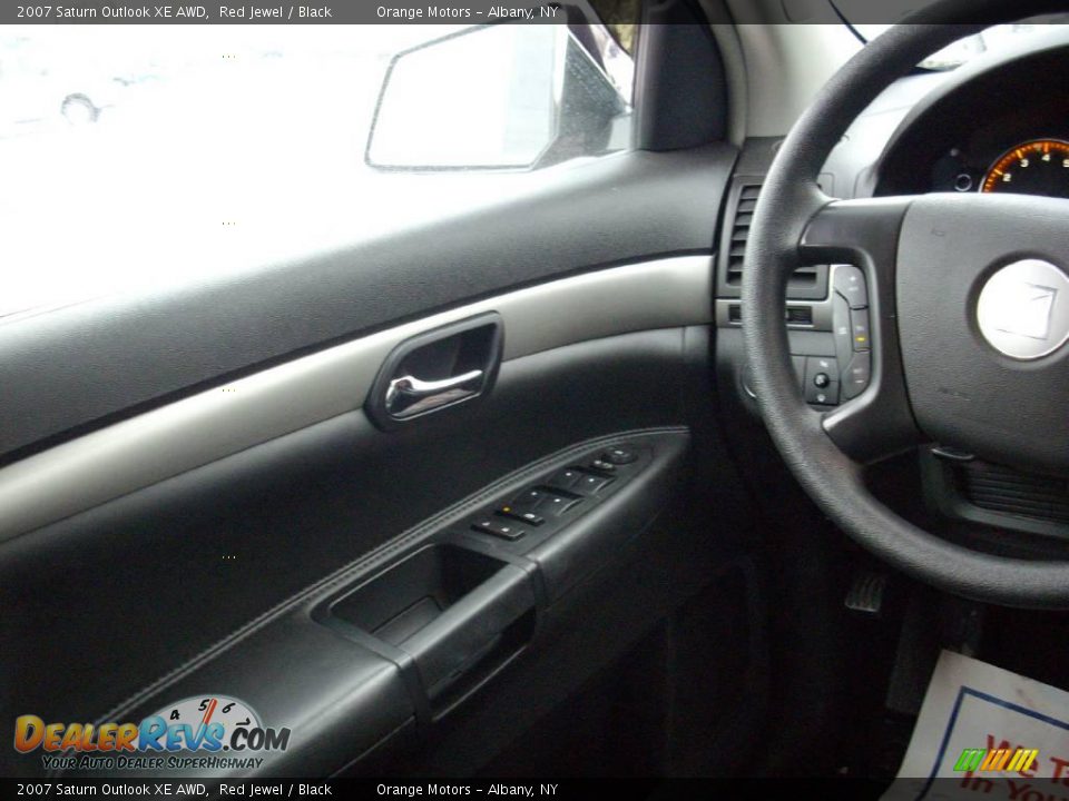 2007 Saturn Outlook XE AWD Red Jewel / Black Photo #11