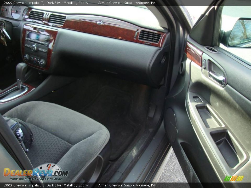2009 Chevrolet Impala LT Dark Silver Metallic / Ebony Photo #15