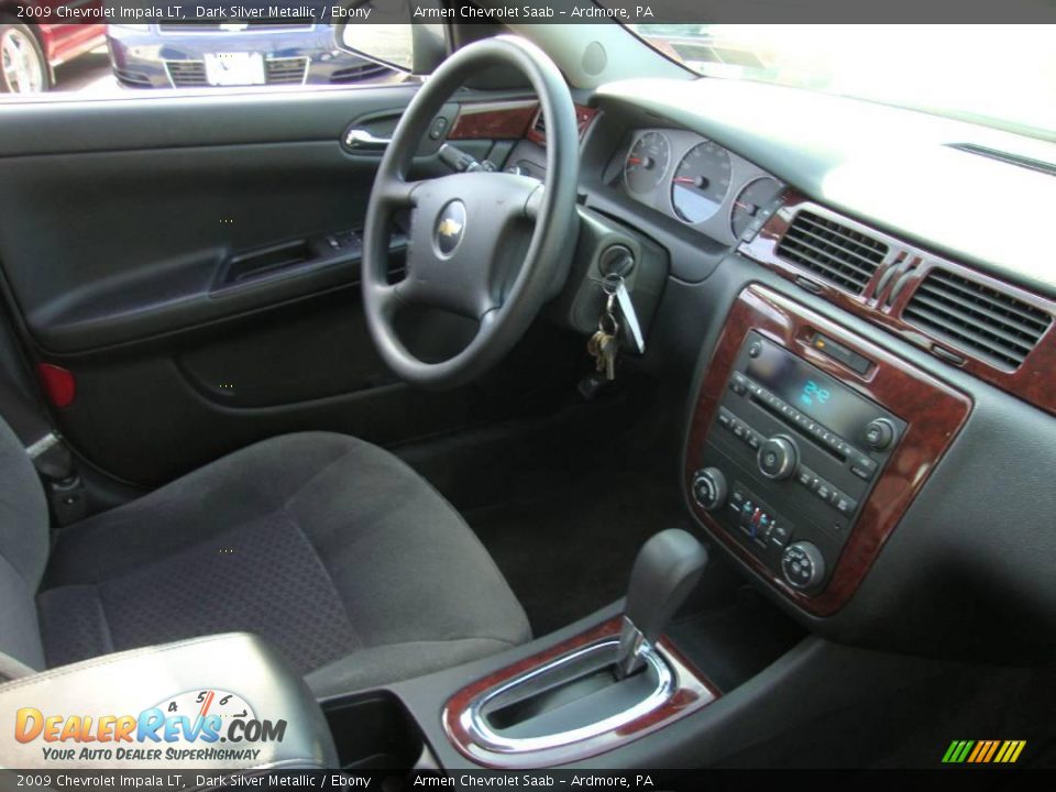 2009 Chevrolet Impala LT Dark Silver Metallic / Ebony Photo #16