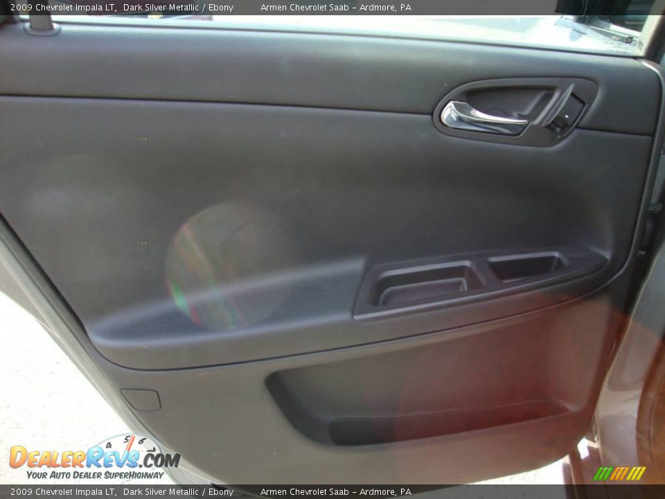 2009 Chevrolet Impala LT Dark Silver Metallic / Ebony Photo #20