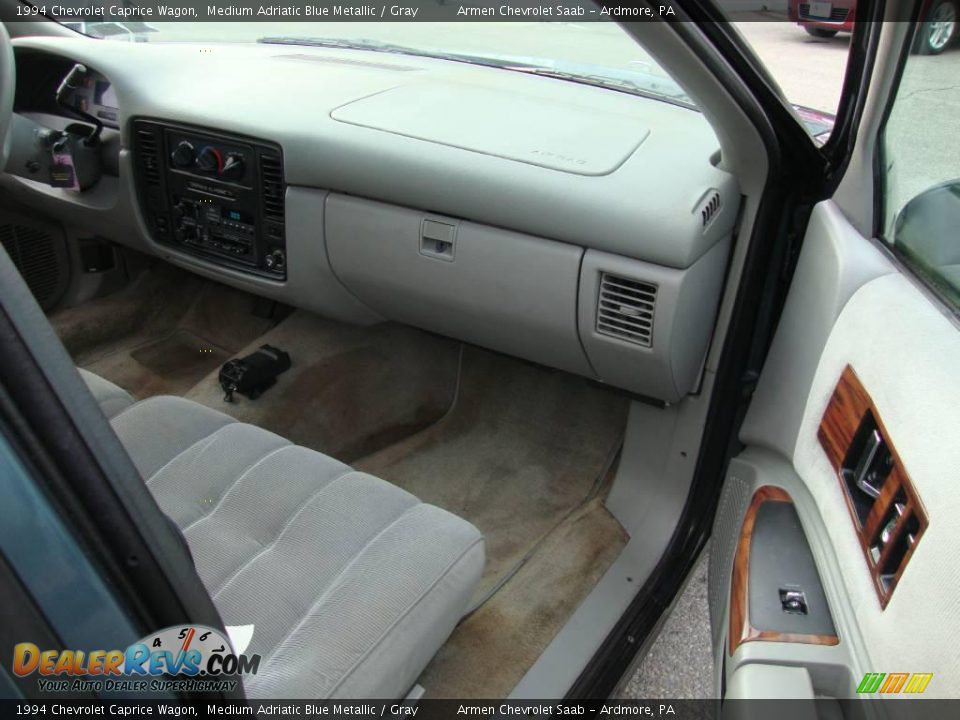 1994 Chevrolet Caprice Wagon Medium Adriatic Blue Metallic / Gray Photo #17
