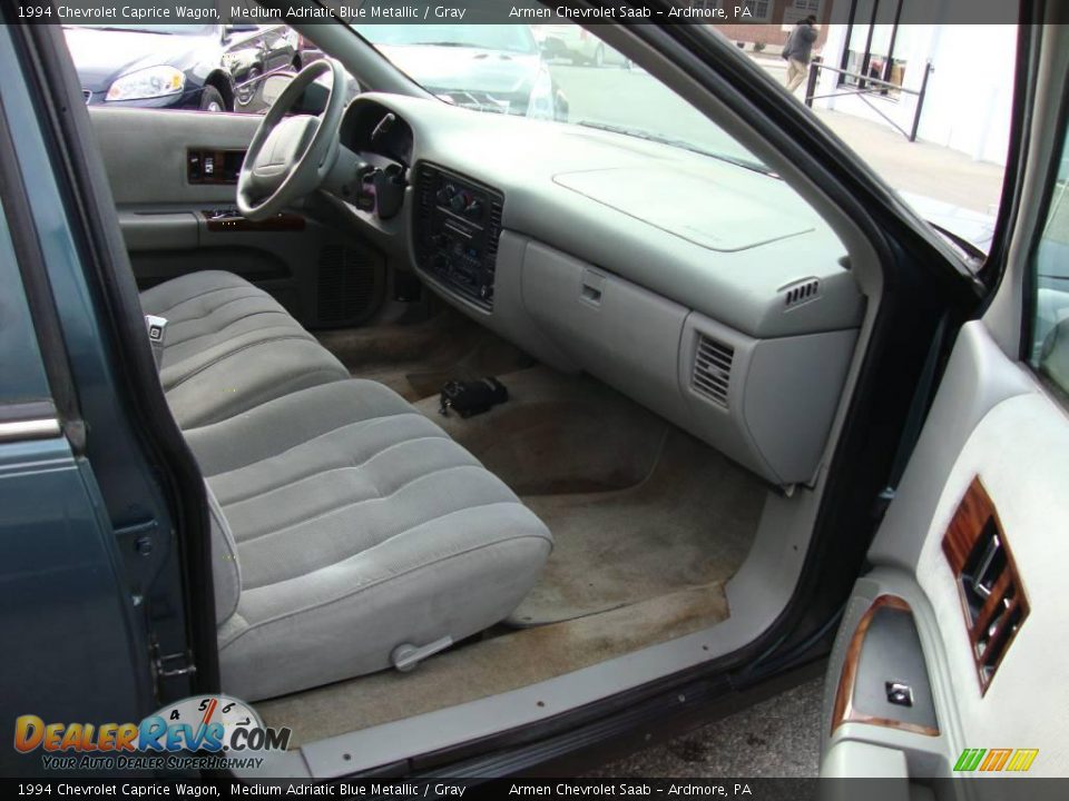 1994 Chevrolet Caprice Wagon Medium Adriatic Blue Metallic / Gray Photo #19