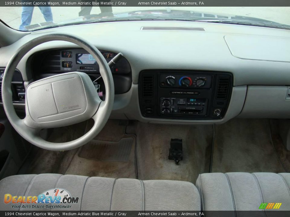 1994 Chevrolet Caprice Wagon Medium Adriatic Blue Metallic / Gray Photo #24