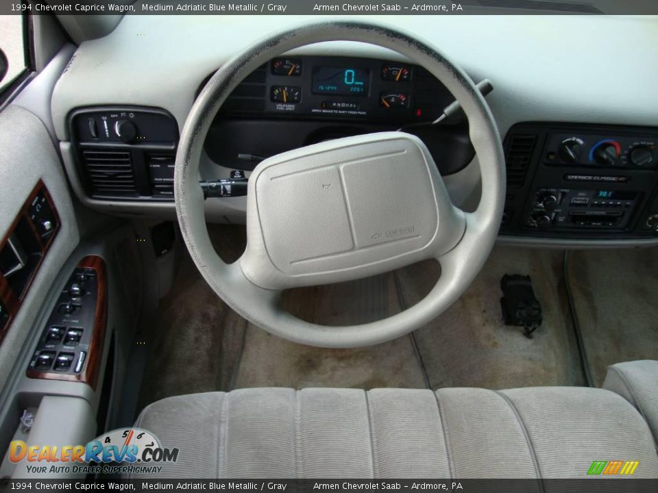 1994 Chevrolet Caprice Wagon Medium Adriatic Blue Metallic / Gray Photo #25