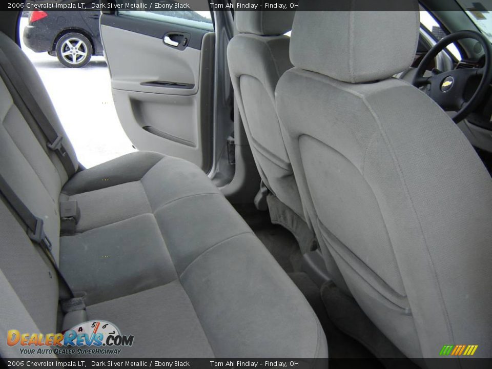 2006 Chevrolet Impala LT Dark Silver Metallic / Ebony Black Photo #11