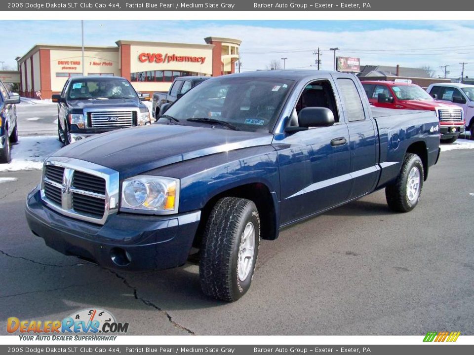 2006 Dodge Dakota SLT Club Cab 4x4 Patriot Blue Pearl / Medium Slate Gray Photo #1