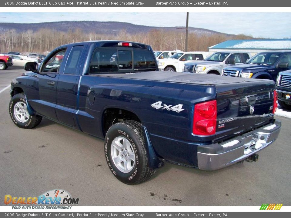 2006 Dodge Dakota SLT Club Cab 4x4 Patriot Blue Pearl / Medium Slate Gray Photo #7