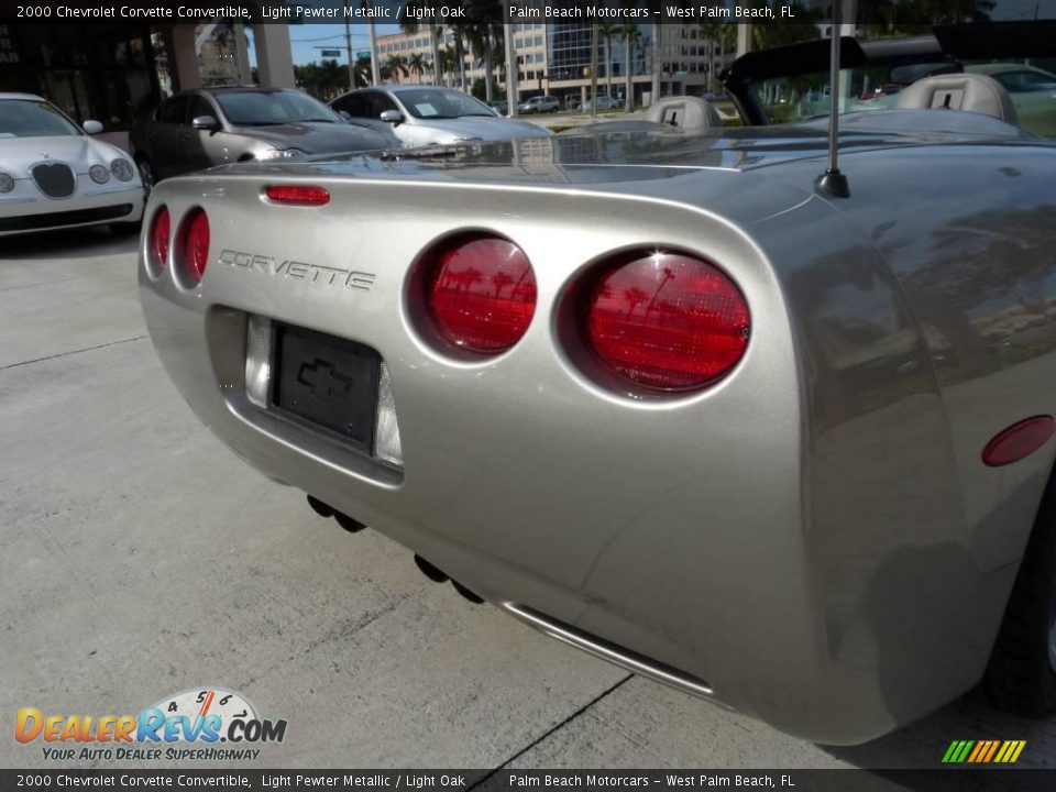 2000 Chevrolet Corvette Convertible Light Pewter Metallic / Light Oak Photo #6