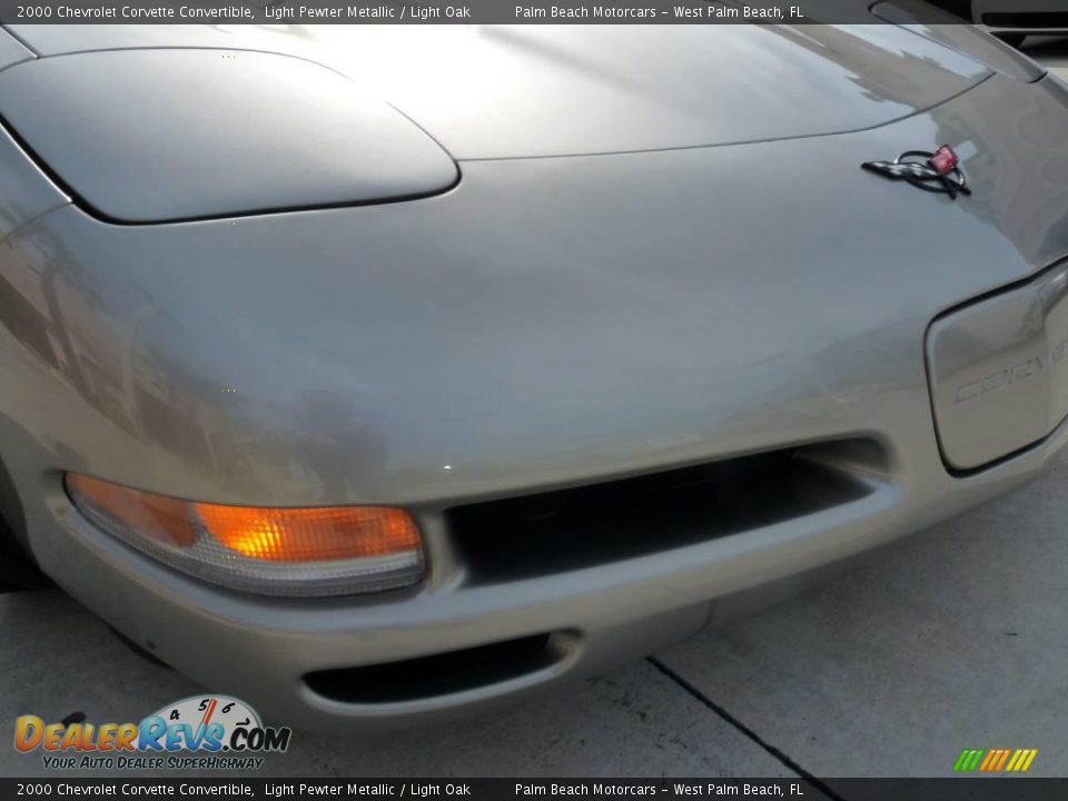 2000 Chevrolet Corvette Convertible Light Pewter Metallic / Light Oak Photo #8