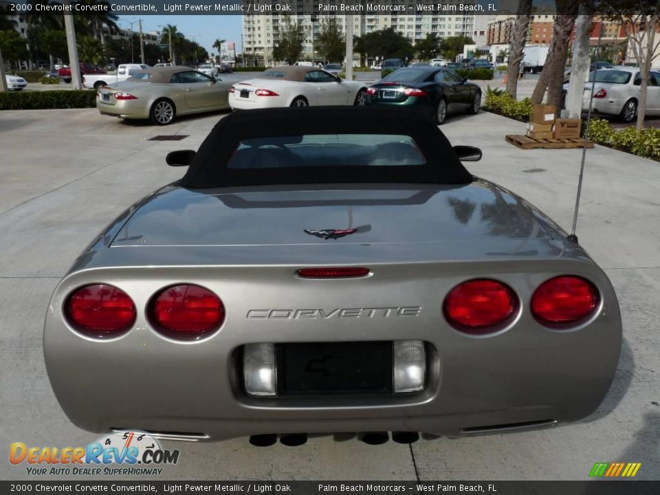 2000 Chevrolet Corvette Convertible Light Pewter Metallic / Light Oak Photo #15