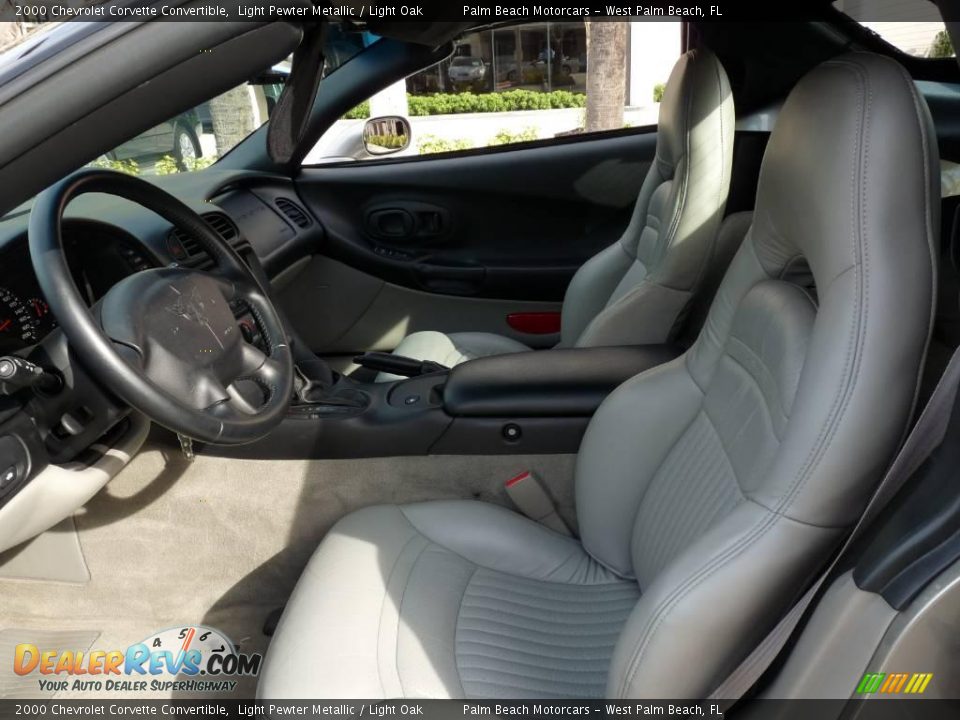 2000 Chevrolet Corvette Convertible Light Pewter Metallic / Light Oak Photo #18