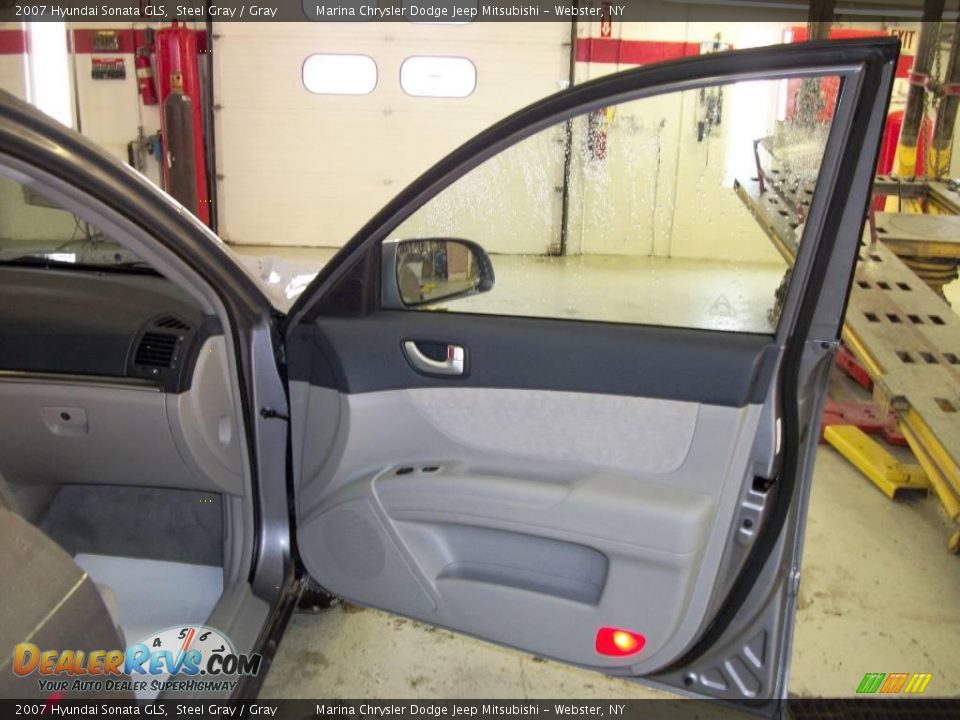2007 Hyundai Sonata GLS Steel Gray / Gray Photo #17