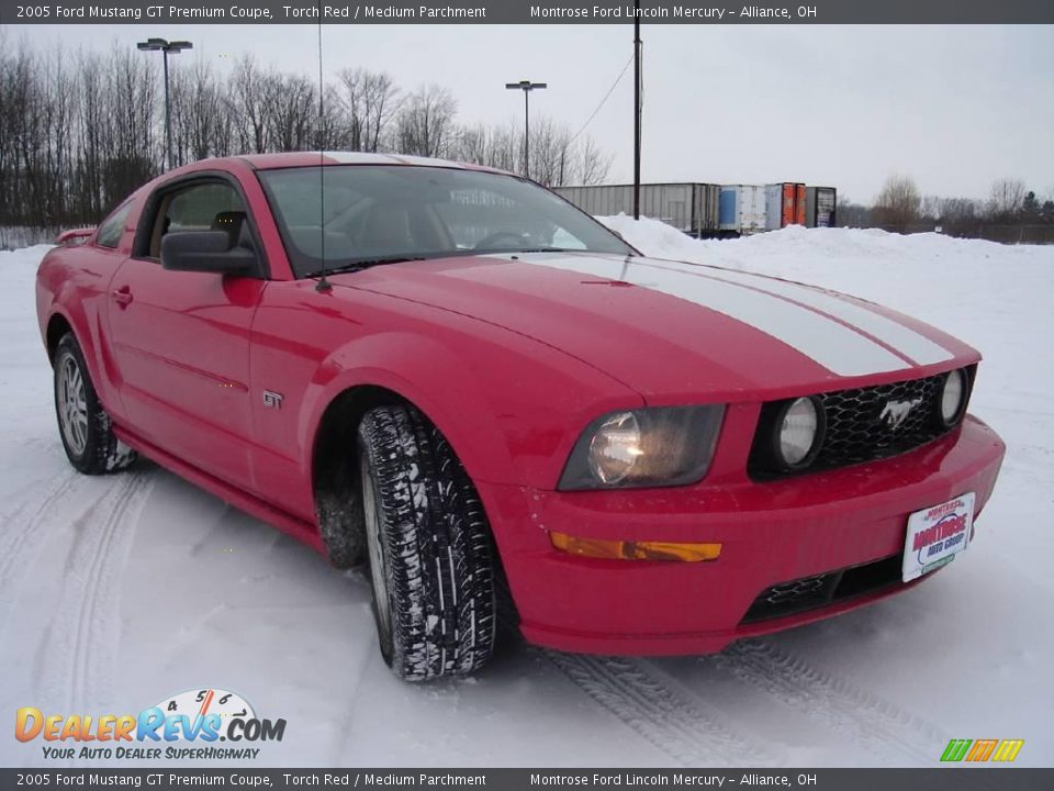 2005 Ford Mustang GT Premium Coupe Torch Red / Medium Parchment Photo #7