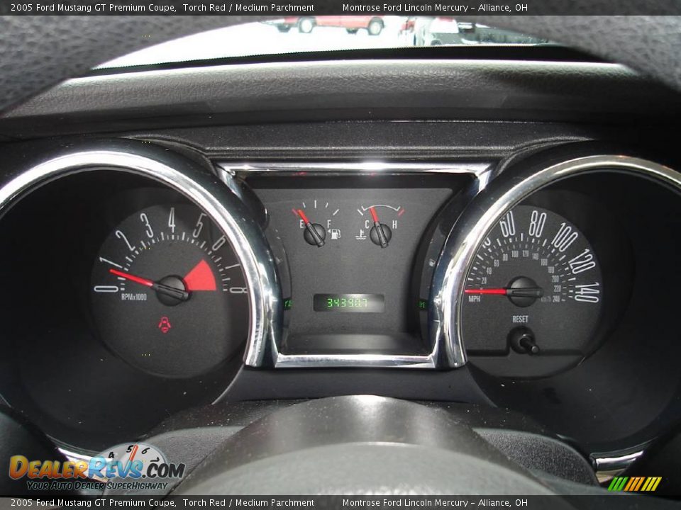 2005 Ford Mustang GT Premium Coupe Torch Red / Medium Parchment Photo #23
