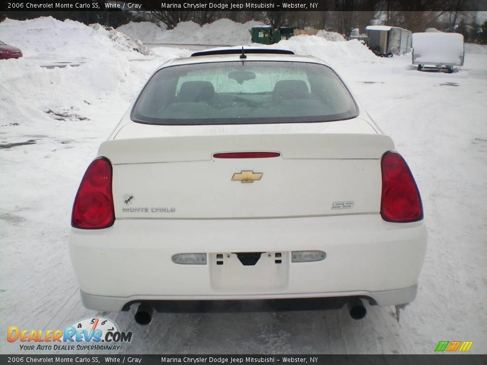 2006 Chevrolet Monte Carlo SS White / Gray Photo #9