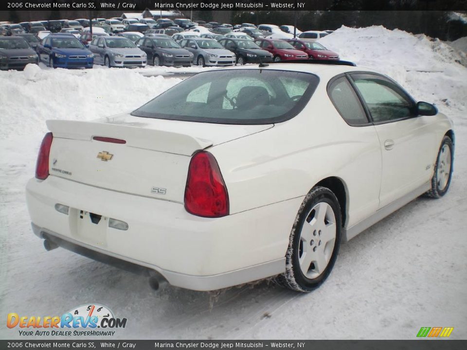 2006 Chevrolet Monte Carlo SS White / Gray Photo #10