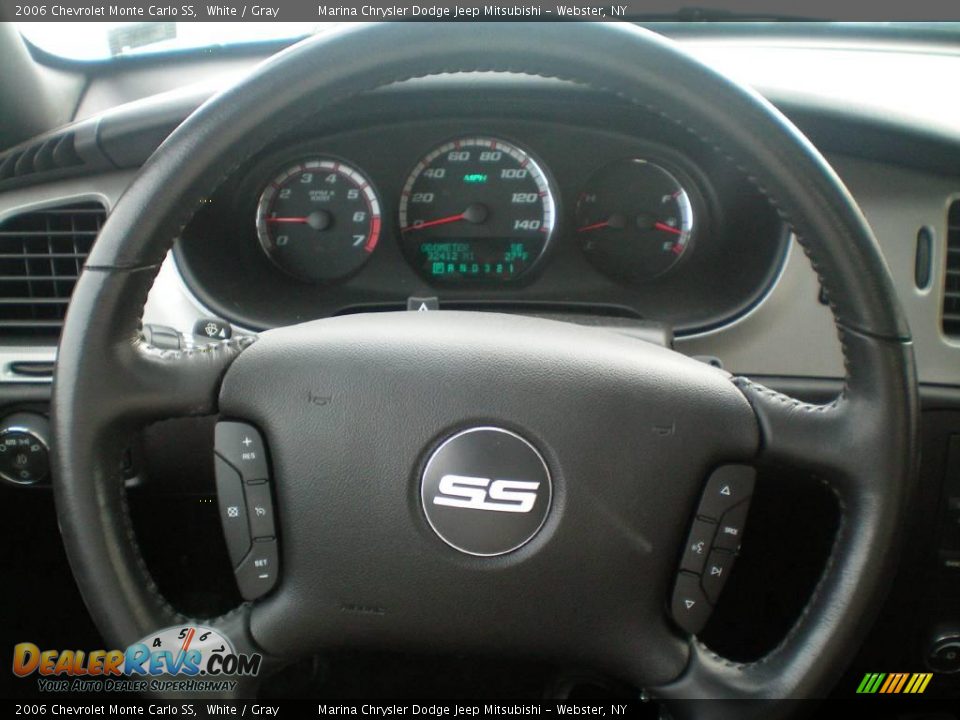 2006 Chevrolet Monte Carlo SS White / Gray Photo #20
