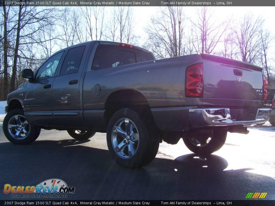 2007 Dodge Ram 1500 SLT Quad Cab 4x4 Mineral Gray Metallic / Medium Slate Gray Photo #4