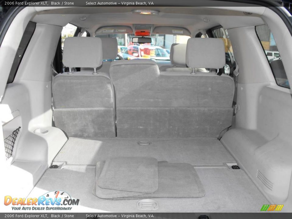 2006 Ford Explorer XLT Black / Stone Photo #18