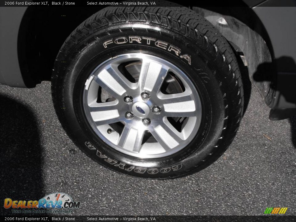 2006 Ford Explorer XLT Black / Stone Photo #19