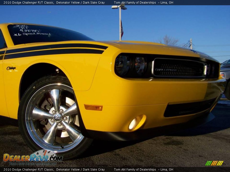 2010 Dodge Challenger R/T Classic Detonator Yellow / Dark Slate Gray Photo #3