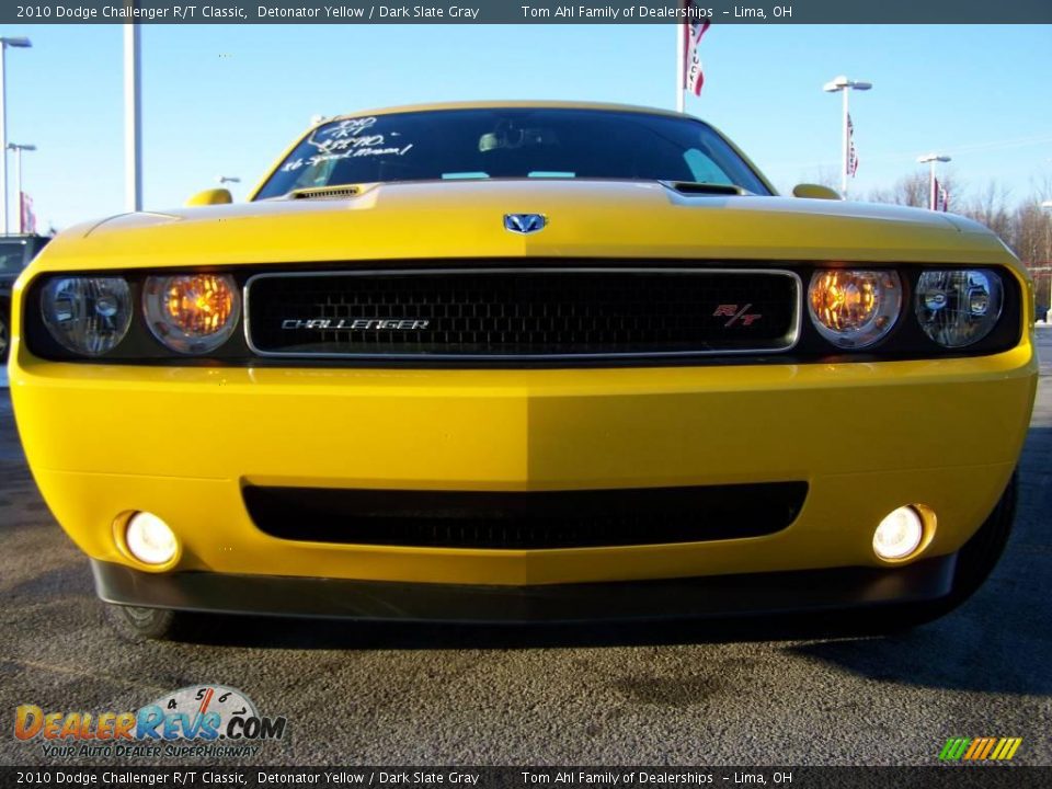 2010 Dodge Challenger R/T Classic Detonator Yellow / Dark Slate Gray Photo #7