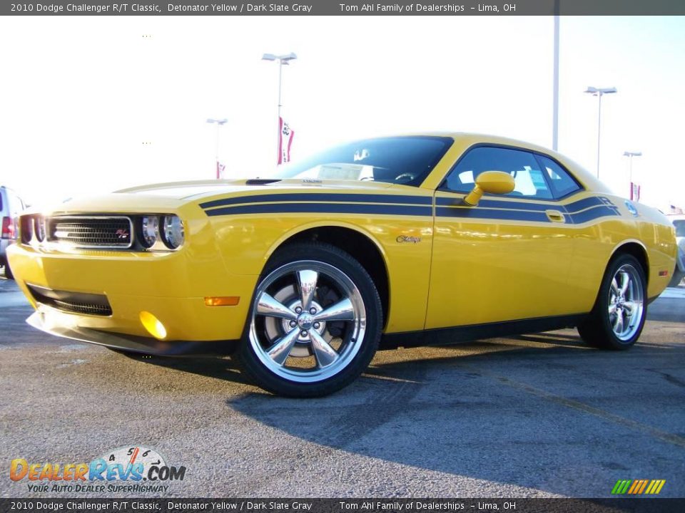 2010 Dodge Challenger R/T Classic Detonator Yellow / Dark Slate Gray Photo #11