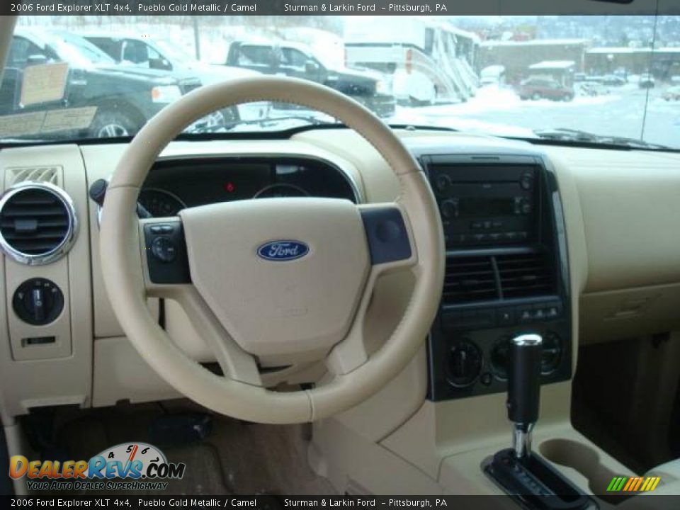 2006 Ford Explorer XLT 4x4 Pueblo Gold Metallic / Camel Photo #13