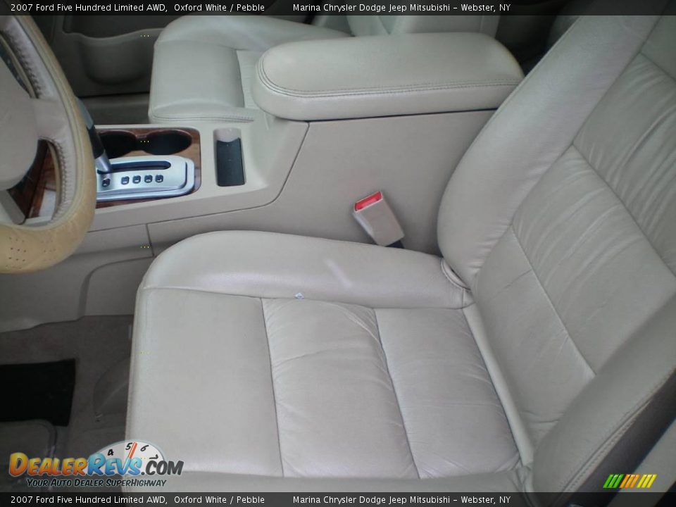 2007 Ford Five Hundred Limited AWD Oxford White / Pebble Photo #2