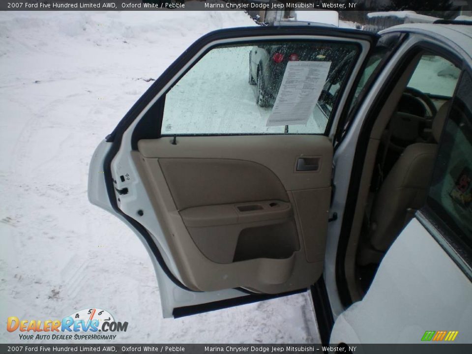 2007 Ford Five Hundred Limited AWD Oxford White / Pebble Photo #16