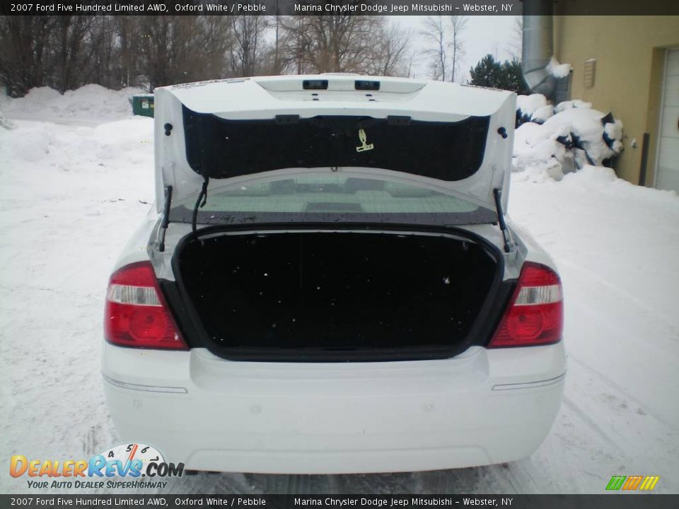 2007 Ford Five Hundred Limited AWD Oxford White / Pebble Photo #18