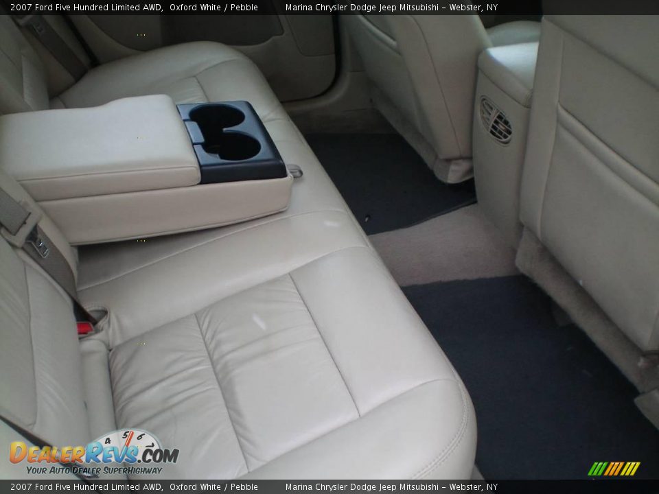 2007 Ford Five Hundred Limited AWD Oxford White / Pebble Photo #20
