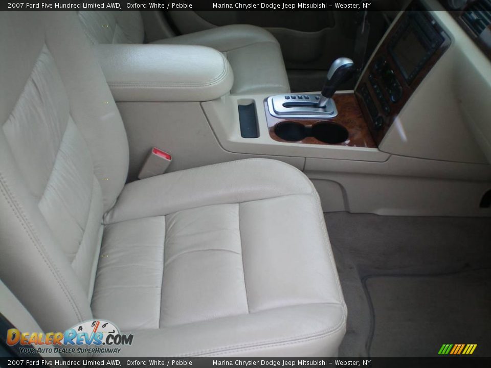 2007 Ford Five Hundred Limited AWD Oxford White / Pebble Photo #22