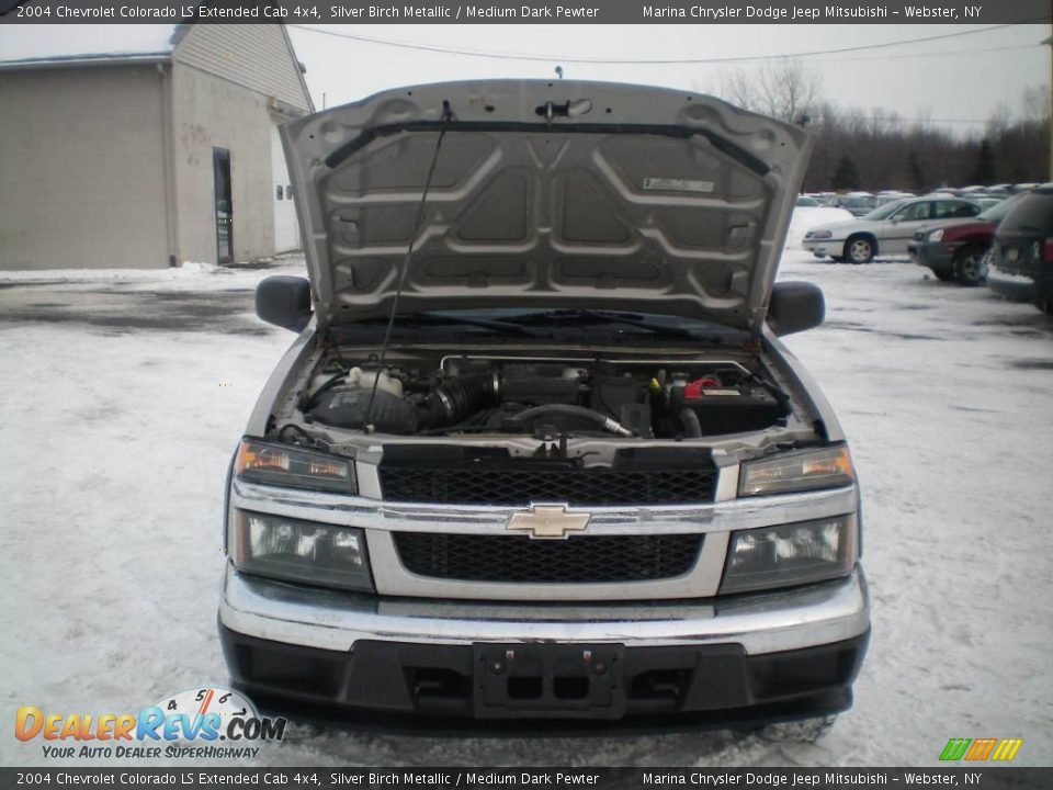 2004 Chevrolet Colorado LS Extended Cab 4x4 Silver Birch Metallic / Medium Dark Pewter Photo #13