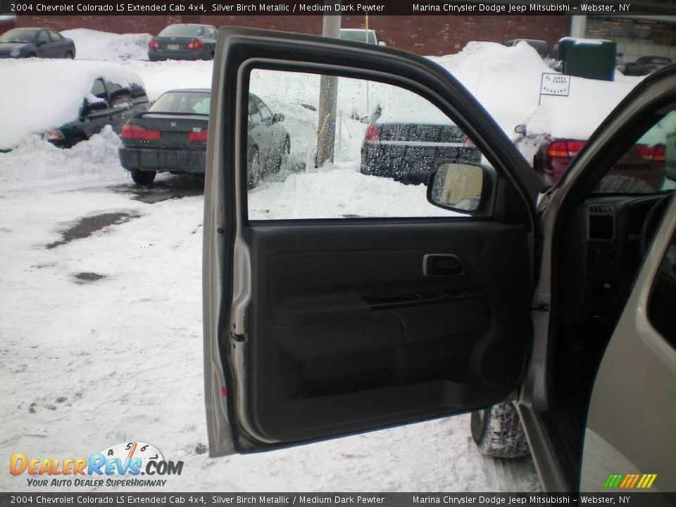 2004 Chevrolet Colorado LS Extended Cab 4x4 Silver Birch Metallic / Medium Dark Pewter Photo #15