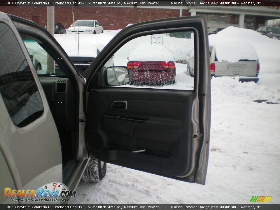 2004 Chevrolet Colorado LS Extended Cab 4x4 Silver Birch Metallic / Medium Dark Pewter Photo #19