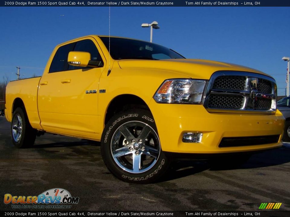 2009 Dodge Ram 1500 Sport Quad Cab 4x4 Detonator Yellow / Dark Slate/Medium Graystone Photo #1
