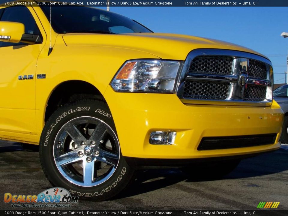 2009 Dodge Ram 1500 Sport Quad Cab 4x4 Detonator Yellow / Dark Slate/Medium Graystone Photo #2