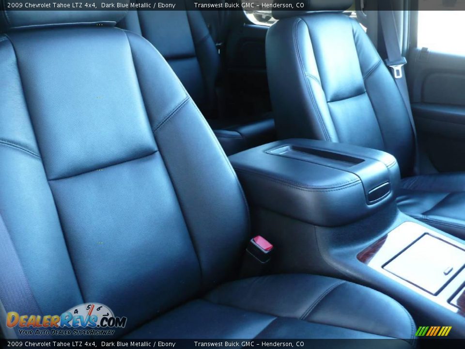 2009 Chevrolet Tahoe LTZ 4x4 Dark Blue Metallic / Ebony Photo #22