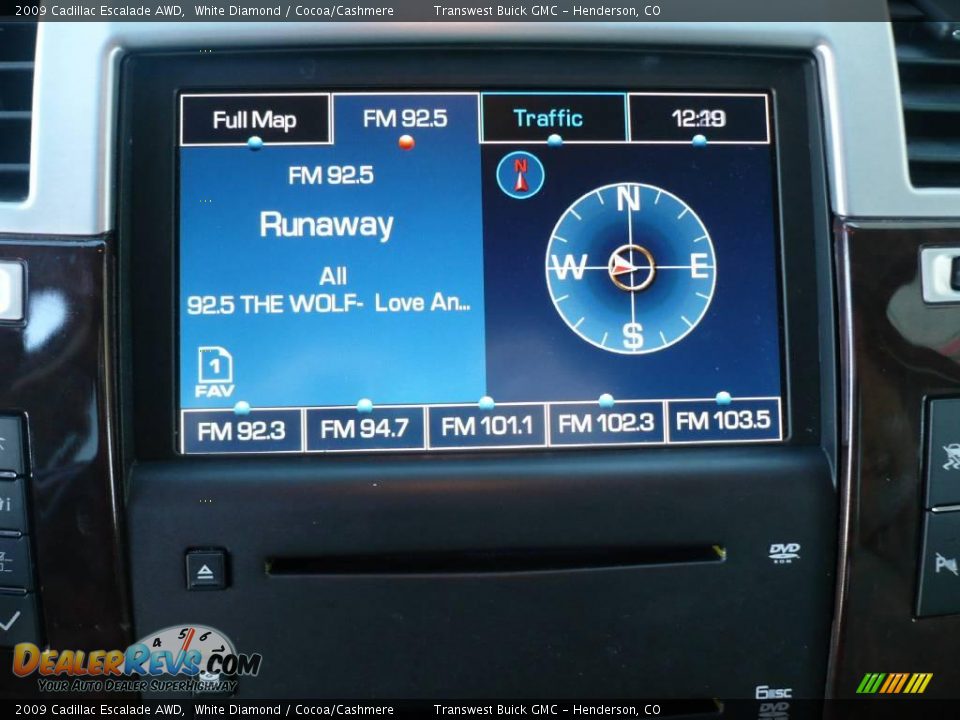 2009 Cadillac Escalade AWD White Diamond / Cocoa/Cashmere Photo #11