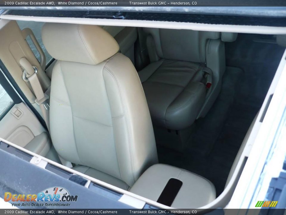 2009 Cadillac Escalade AWD White Diamond / Cocoa/Cashmere Photo #23