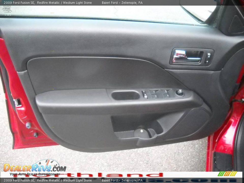 2009 Ford Fusion SE Redfire Metallic / Medium Light Stone Photo #9