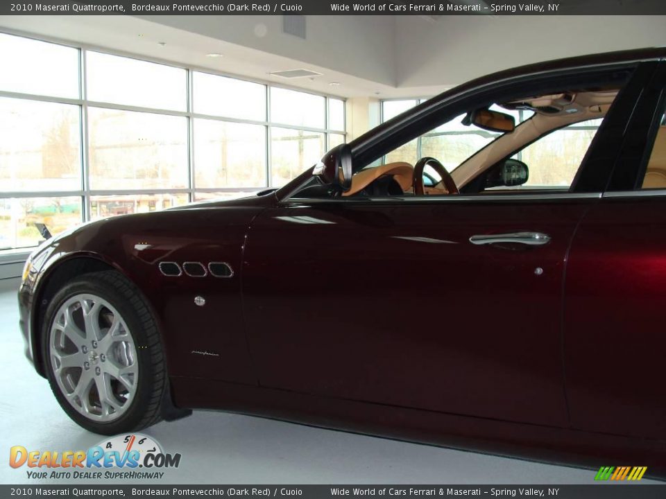 2010 Maserati Quattroporte Bordeaux Pontevecchio (Dark Red) / Cuoio Photo #10