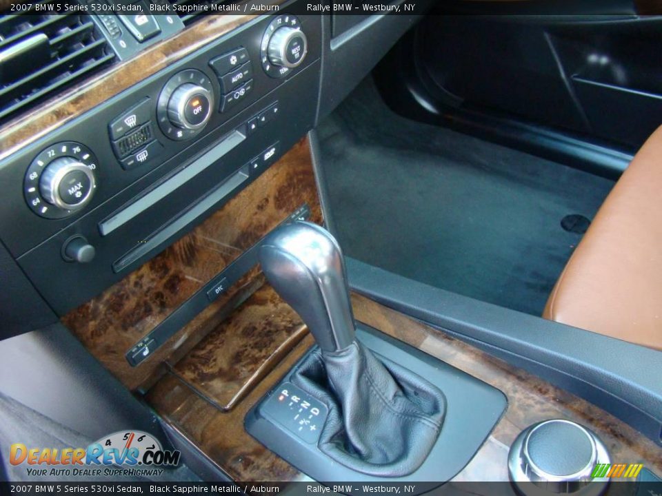 2007 BMW 5 Series 530xi Sedan Black Sapphire Metallic / Auburn Photo #13