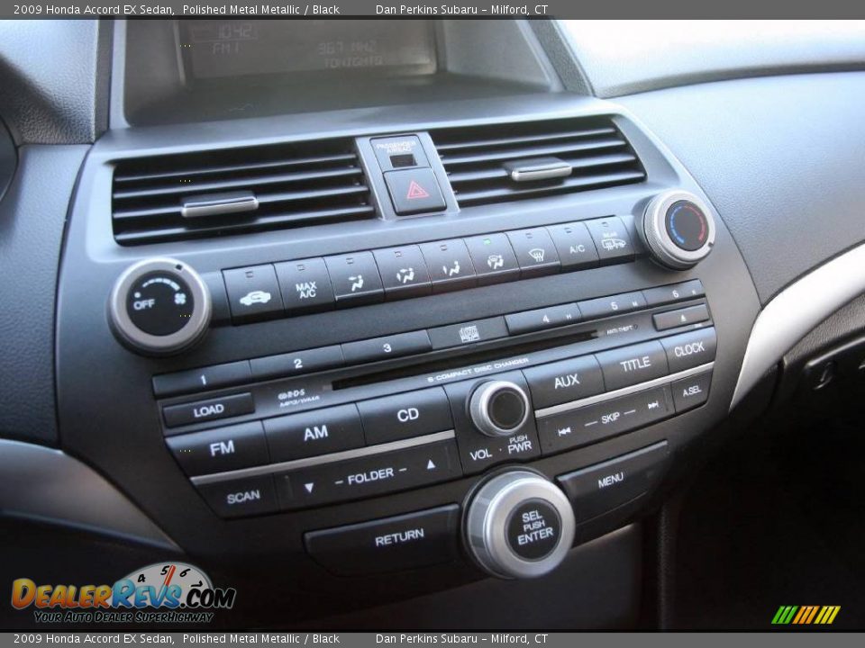 2009 Honda Accord EX Sedan Polished Metal Metallic / Black Photo #22